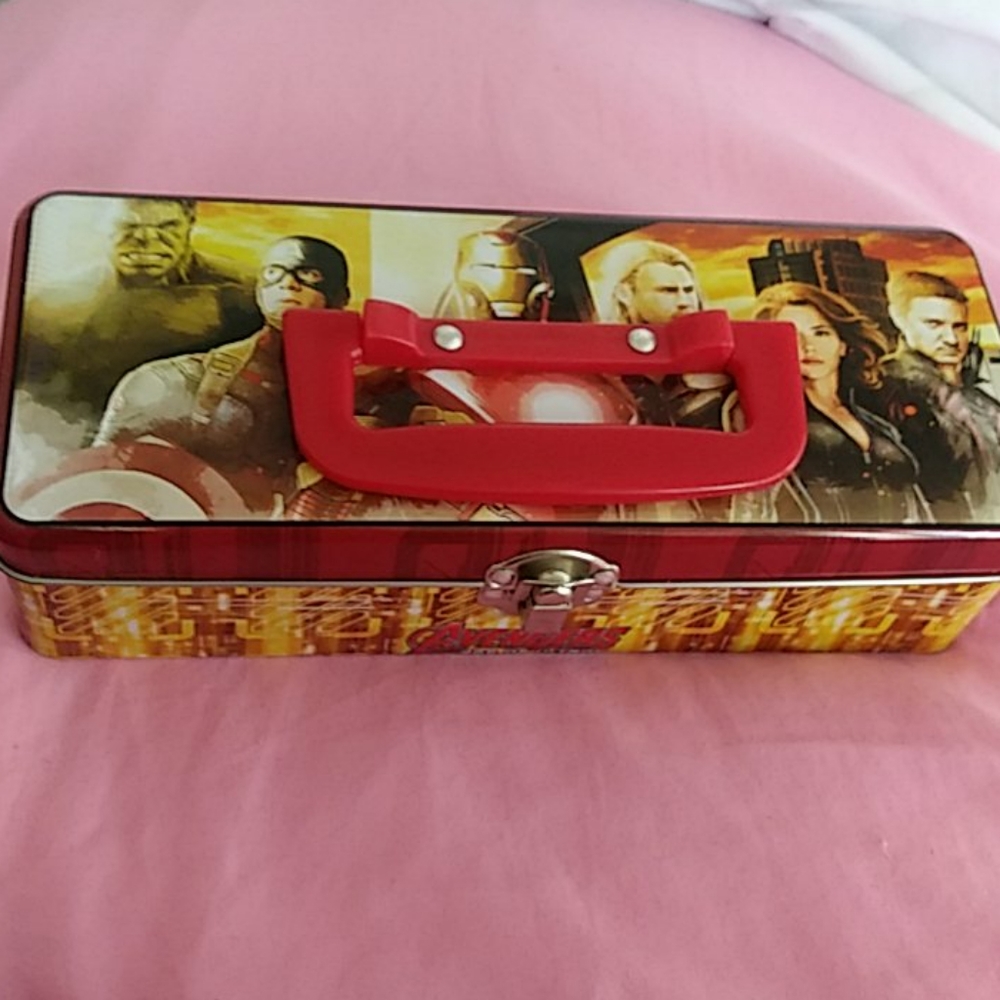 Avengers storage tin